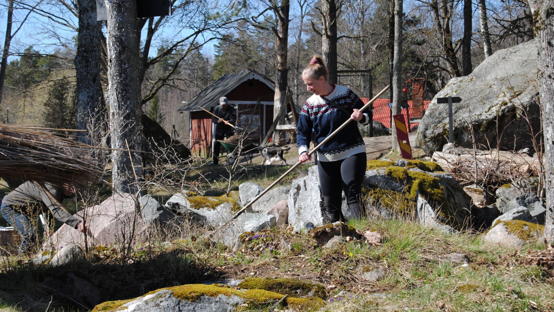 Kvinna som räffsar